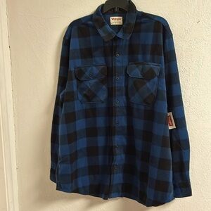 Wrangler Authentic Heavyweight‎ Fleece Button up shirt